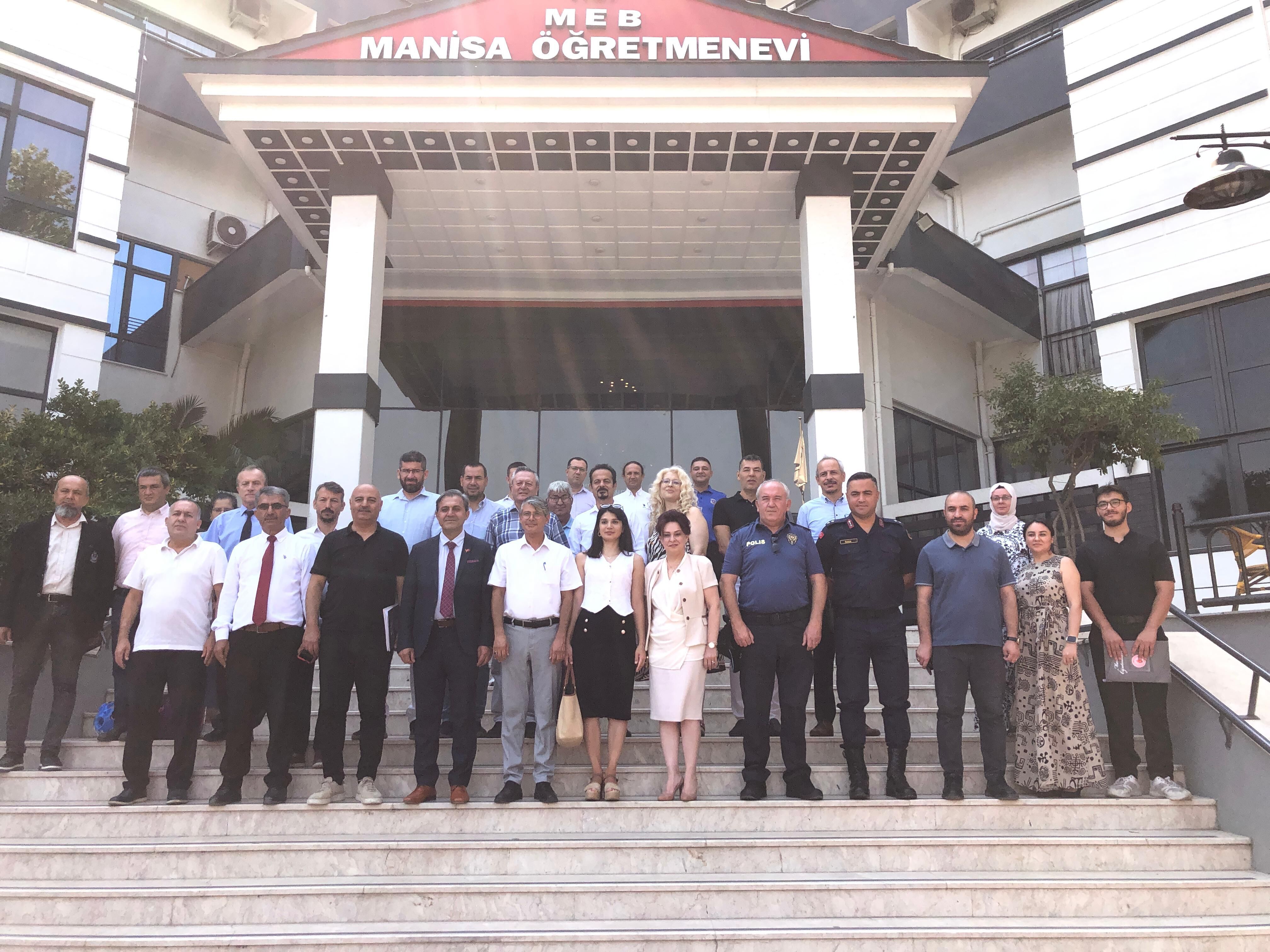 Şehzadeler Halk Eğitim Merkezi Yeni Dönem Için Toplandı (7)