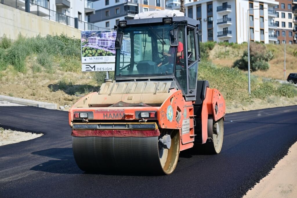Turgutlu’ya 5,5 Kilometrelik Asfalt Hamlesi (3)