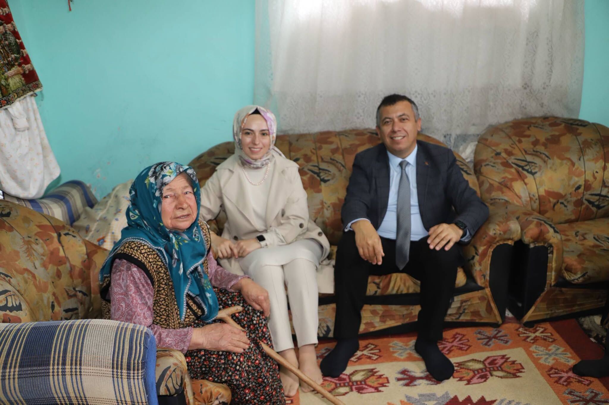 Demirci’de şehit yakınları ve gazi ailelerine vefa ziyareti-.4.1