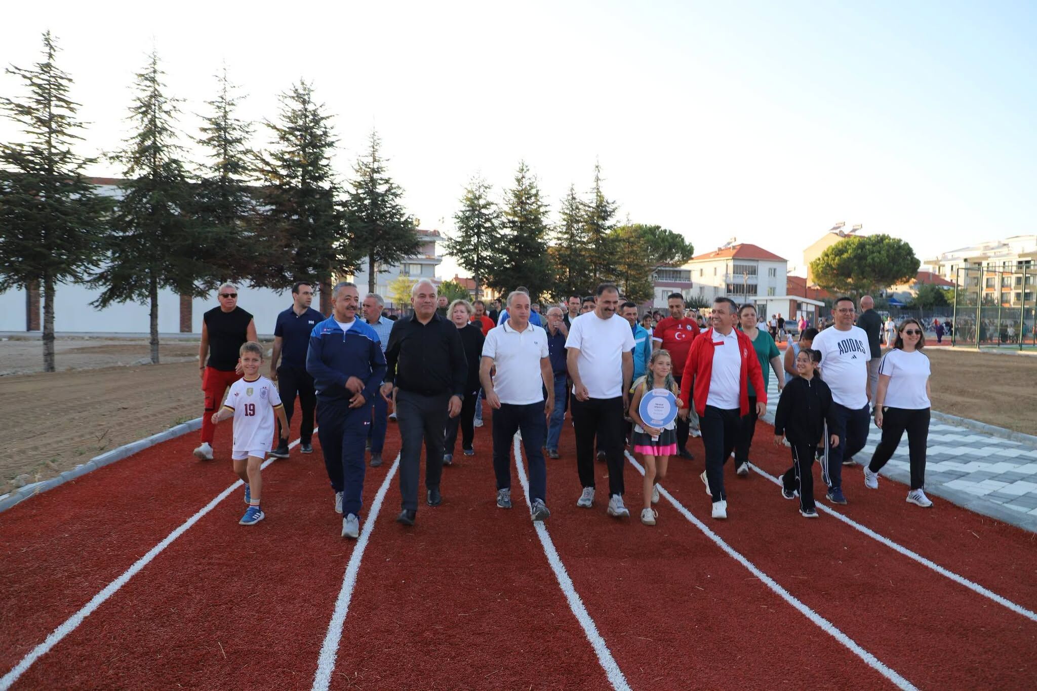 Demirci'de sağlıklı yaşam için pedallar çevrildi!