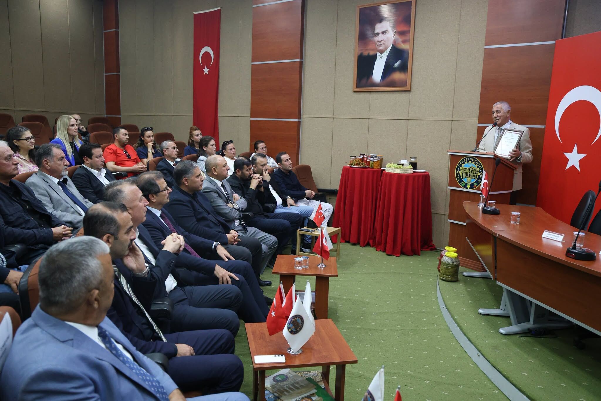 Salihli’nin Sultani Üzüm Pekmezi tescillendi