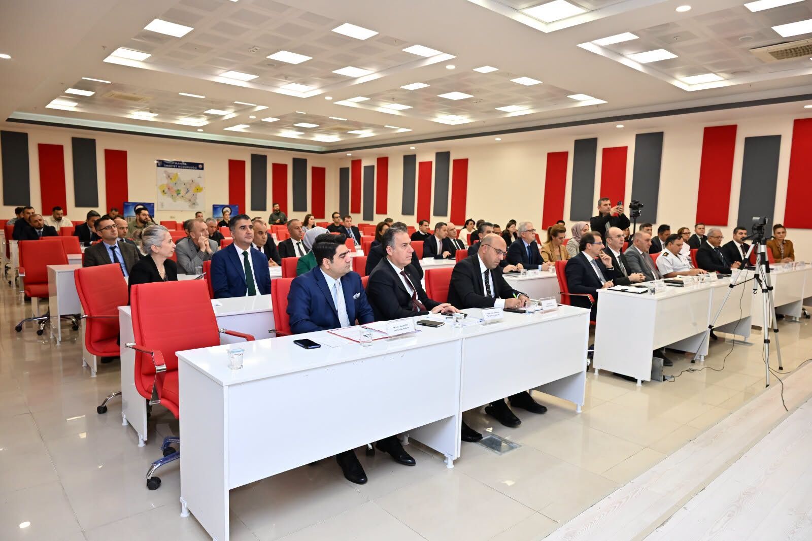 Manisa’da bağımlılıkla mücadelede “Manisa Modeli” hayata geçirildi