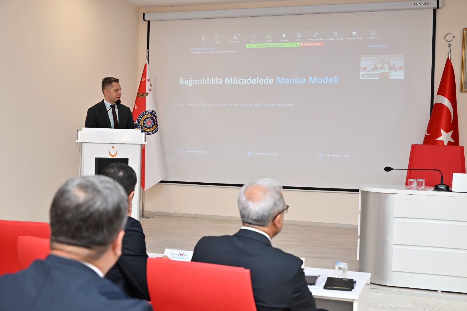 Manisa’da bağımlılıkla mücadelede “Manisa Modeli” hayata geçirildi