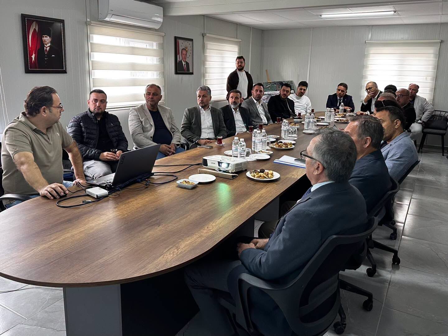 Baybatur’dan Gediz Köprülü Kavşağı’nda saha incelemesi