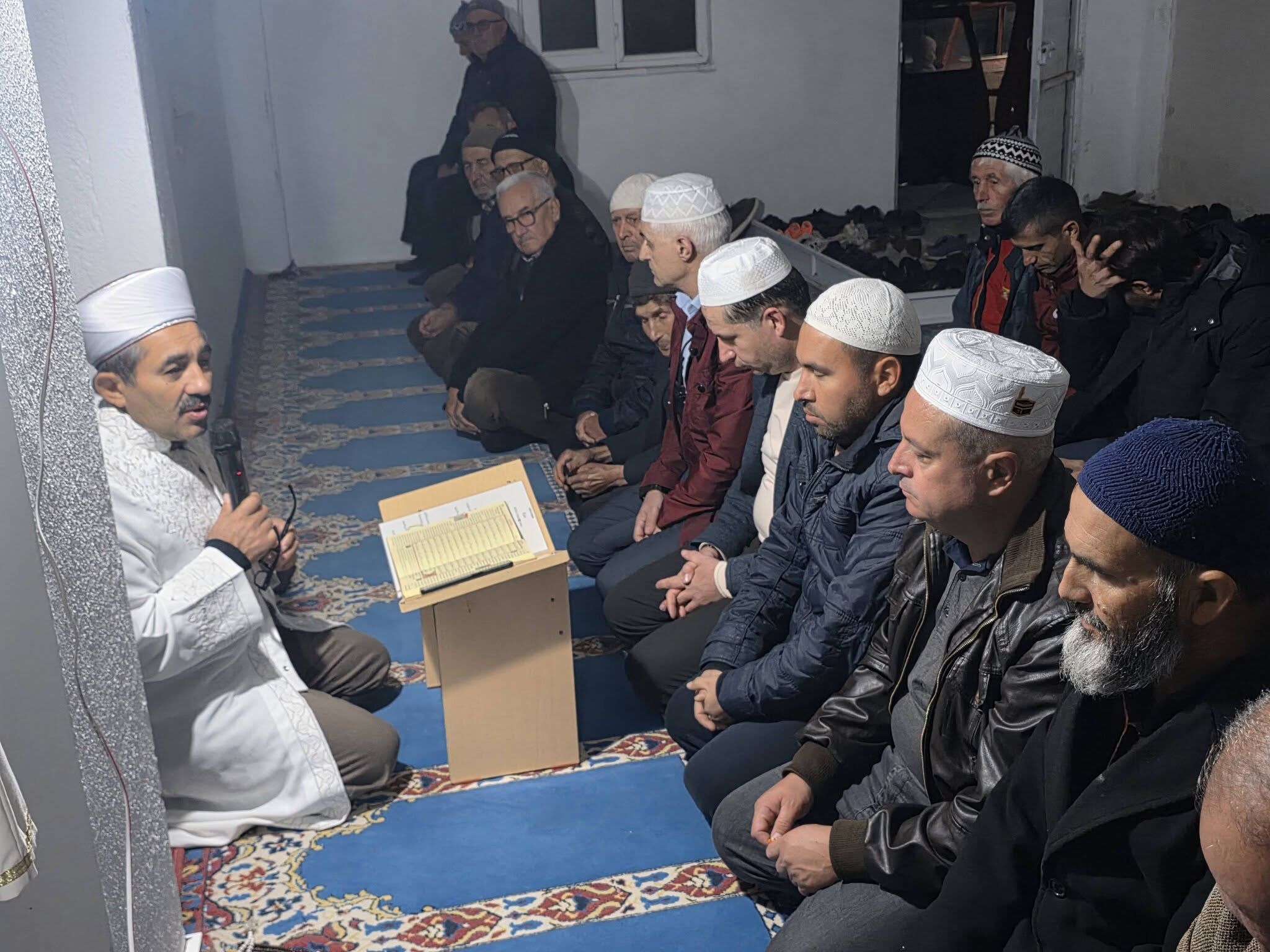 Demirci'de sabah namazı buluşmaları başladı!
