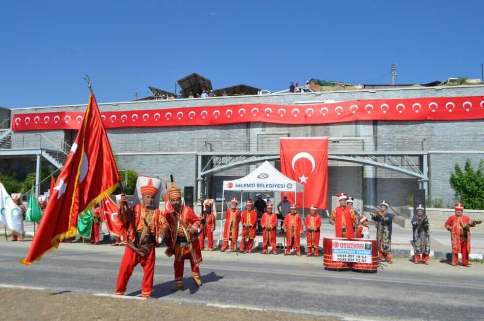 Selendi’nin kurtuluşunun 104. yıl dönümü coşkuyla kutlandı