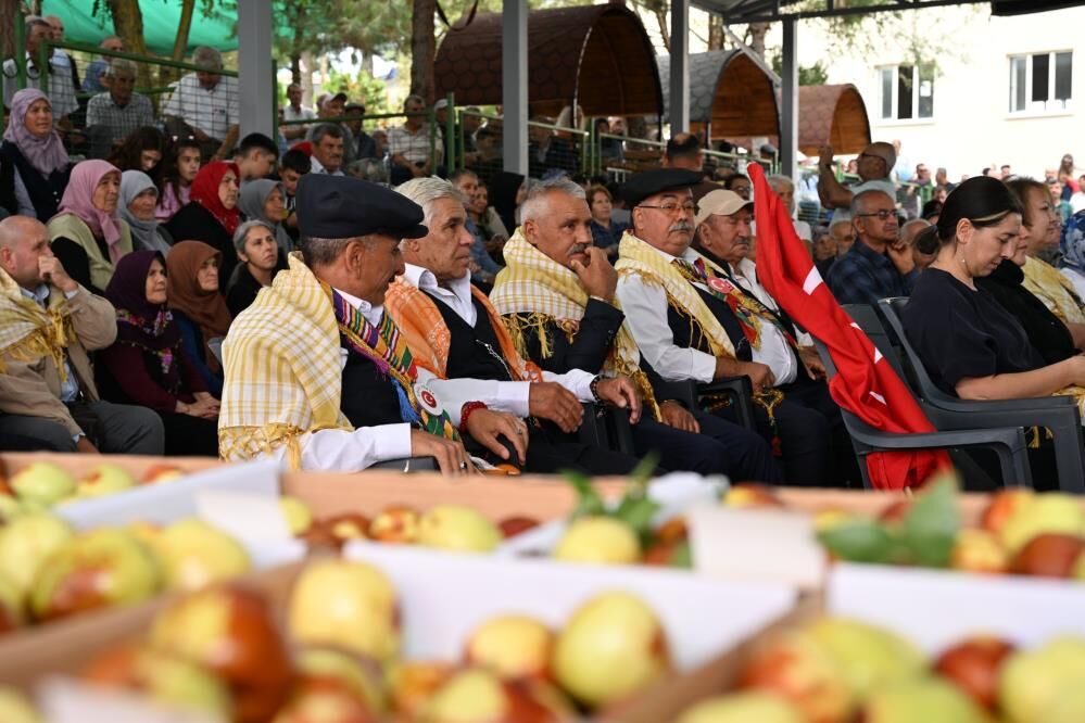 İlçede ilk hünnap festivali büyük ilgi gördü!