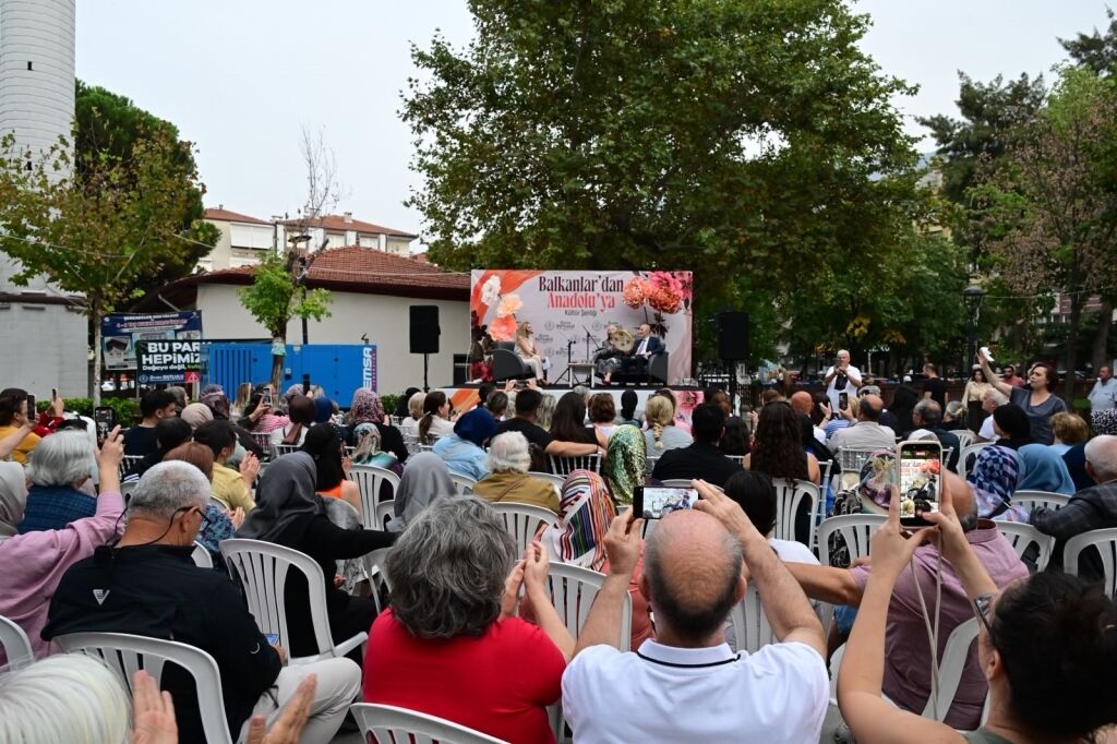 Balkan Kültürü Manisa'da Yaşatıldı! (2)