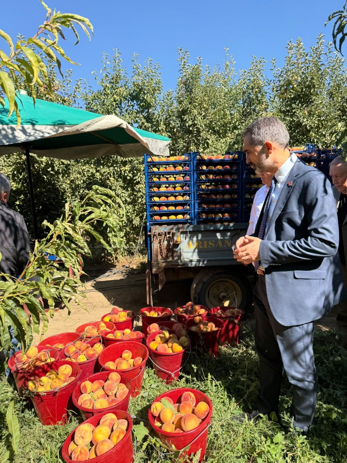 Chp Heyeti'nden Egeli Üreticilere Ziyaret (2)