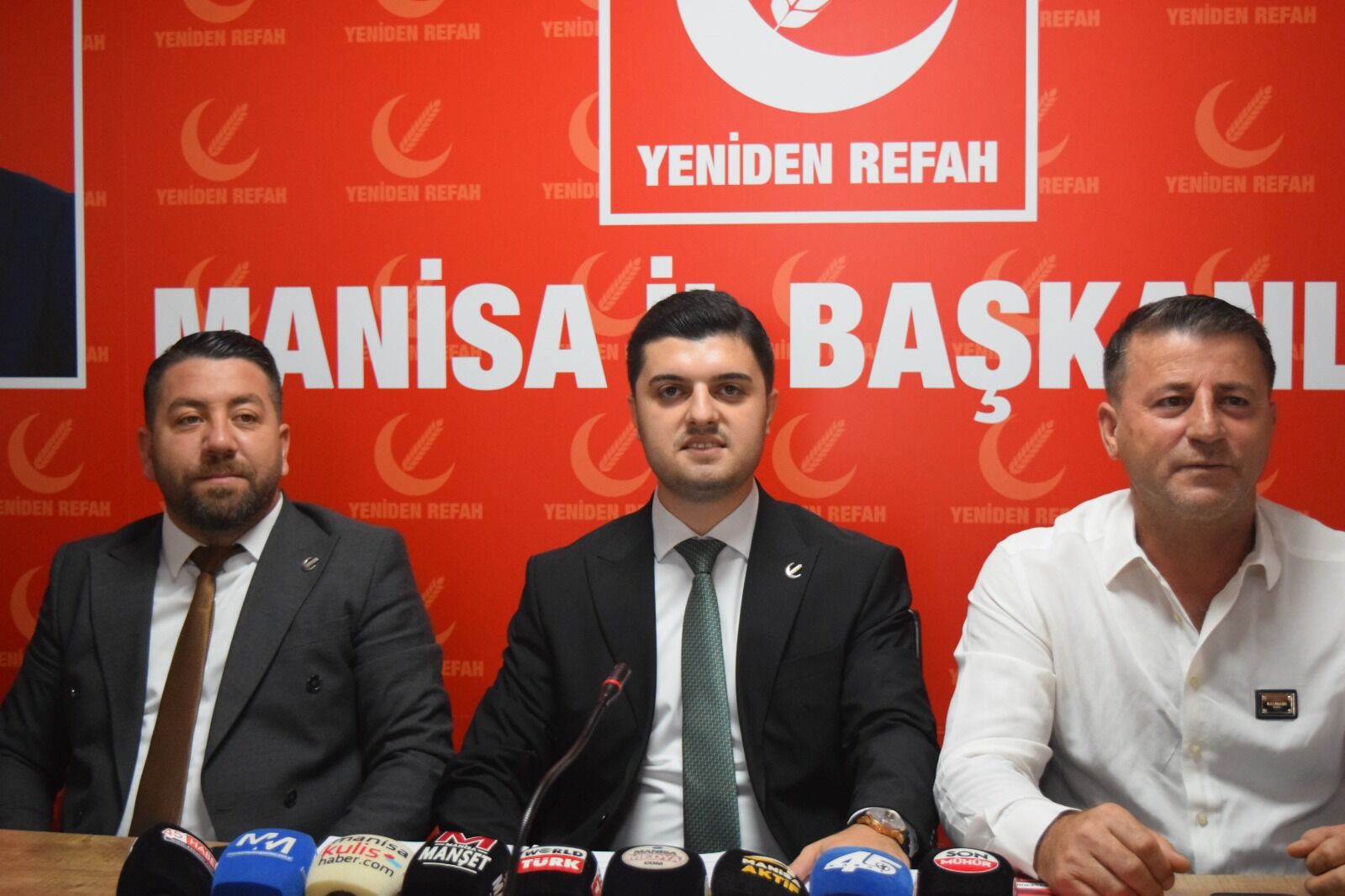 Enes İzci Manisa’nın Ekonomi Gündemini Masaya Yatırdı “Gündemin Ilk Sırasında Üzüm Var” (4)