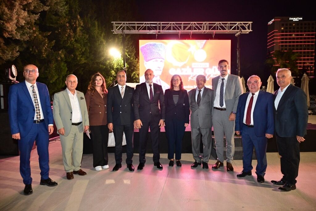 Manisa'da Gaziler Günü'nde Anlamlı Program! (2)