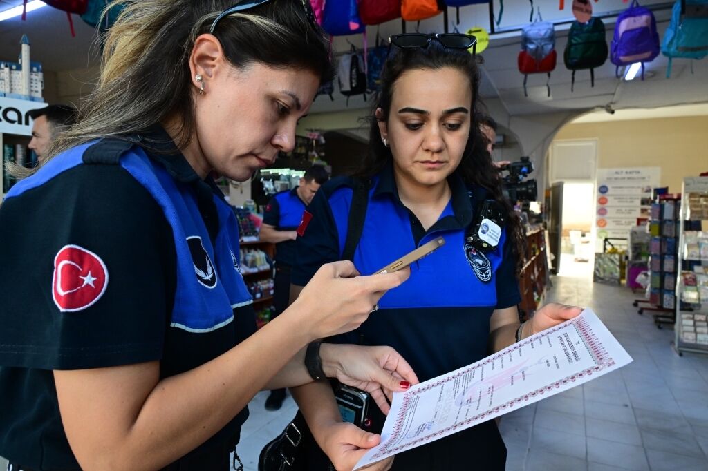 Manisa'da Kırtasiyelerde Etiket Ve Kasa Fiyatları Mercek Altında! (3)