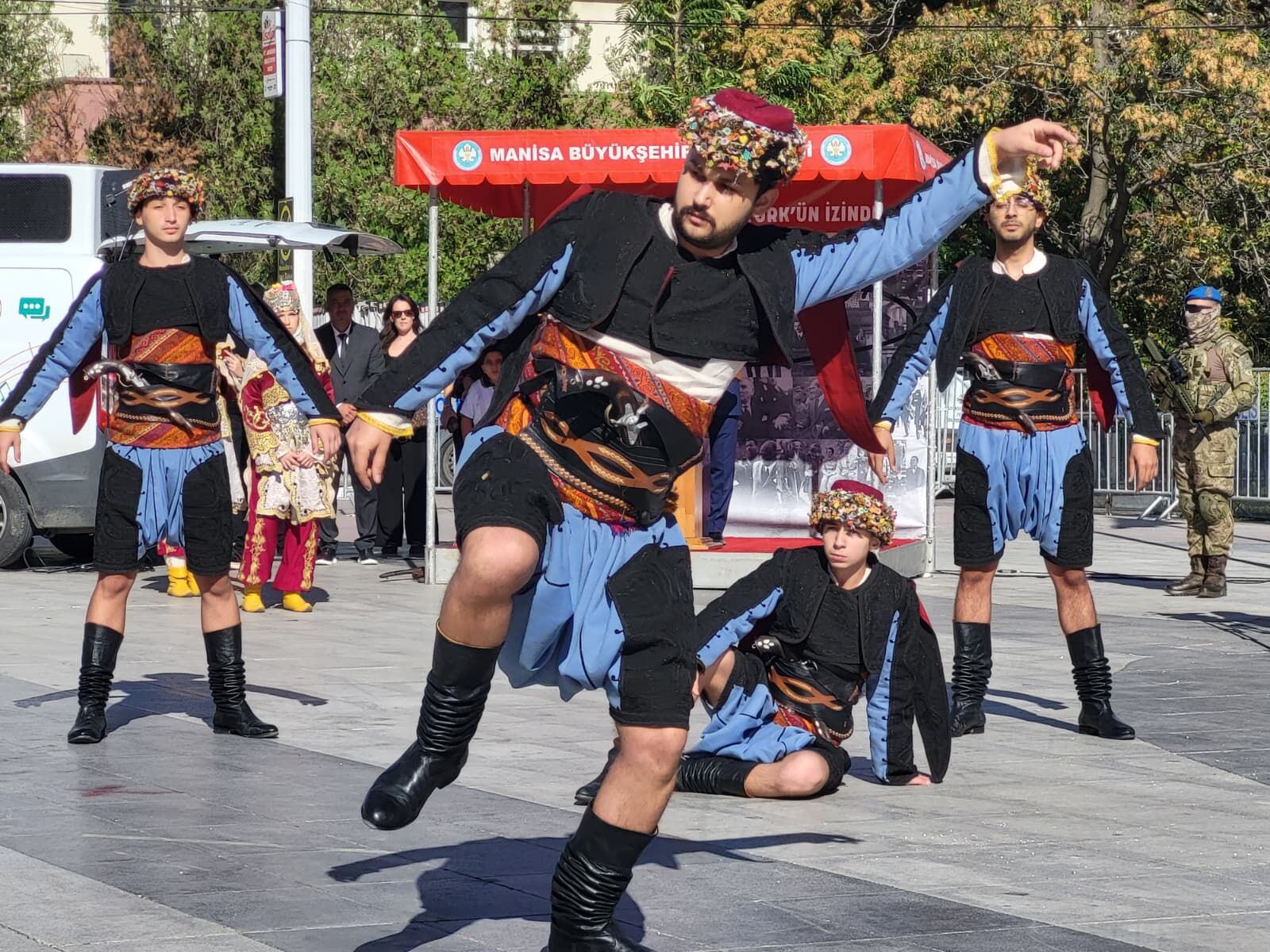 Manisa’nın Kurtuluşunun 104. Yılı Coşkuyla Kutlandı (5)