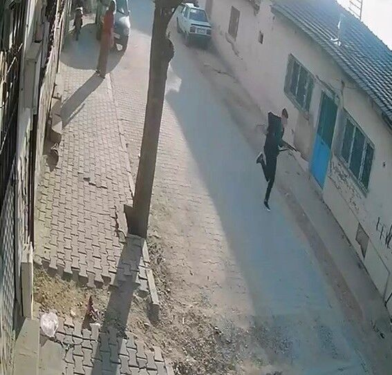 Manisa’nın Turgutlu Ilçesinde 11 Öğrencinin Yaralandığı Lise Yakınındaki Silahlı Saldırıyla Ilgili Soruşturma Derinleşirken, Gözaltı Sayısı 10’A Yükseldi. (5)