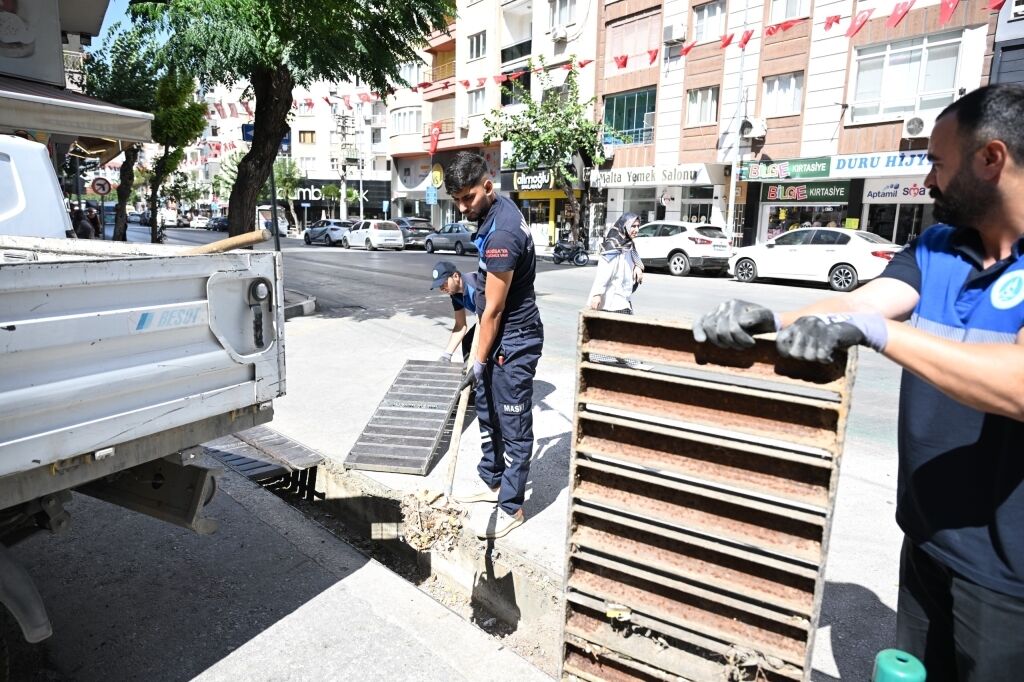 Maski̇ Ekiplerinden Yağışlar Öncesi Yoğun Mesai (2)