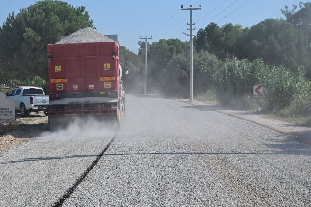 Muradiye'de Yollar Yenileniyor! (2)