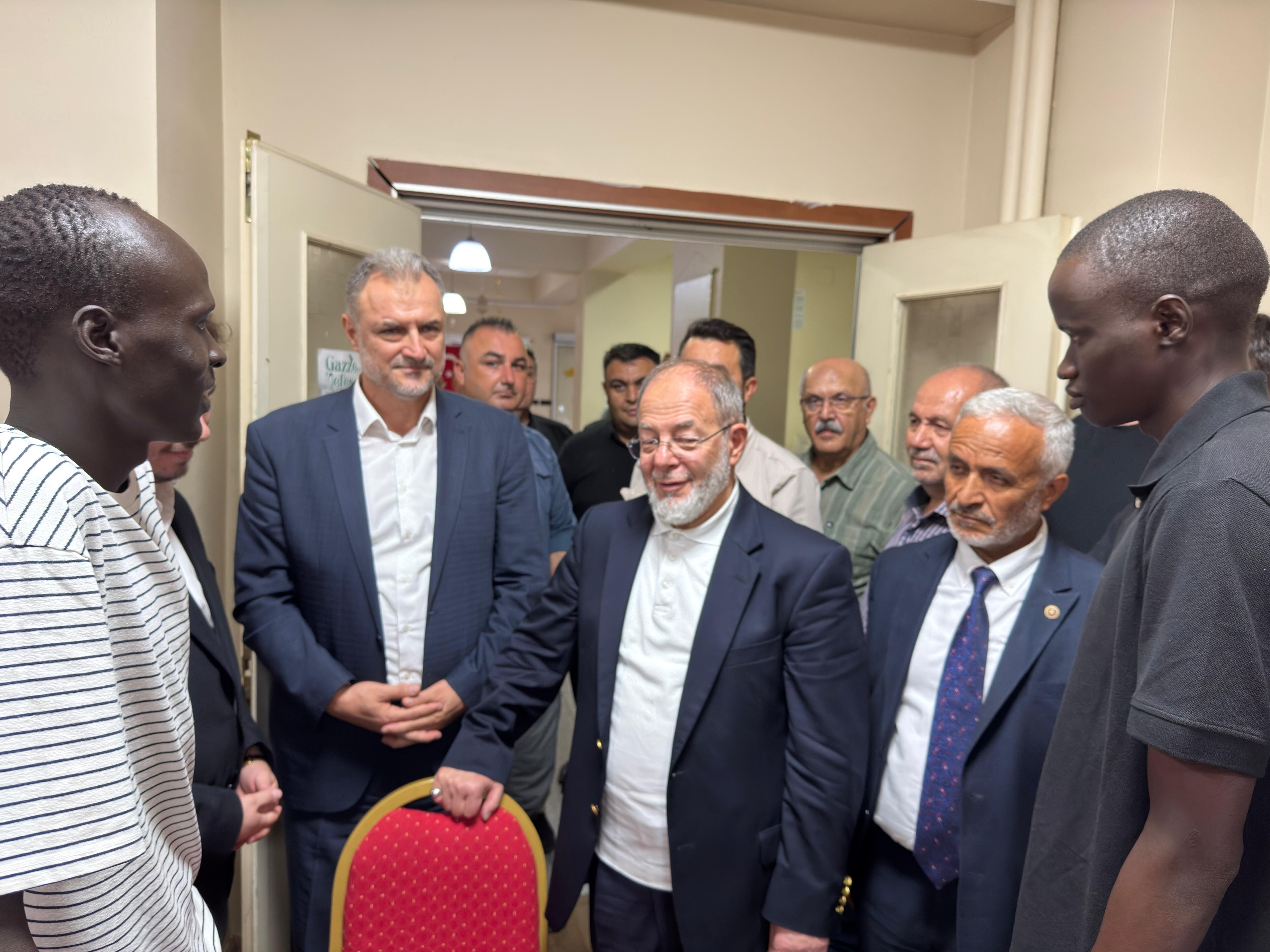 Recep Akdağ, Manisa’da Öğrencilerle Buluştu (3)