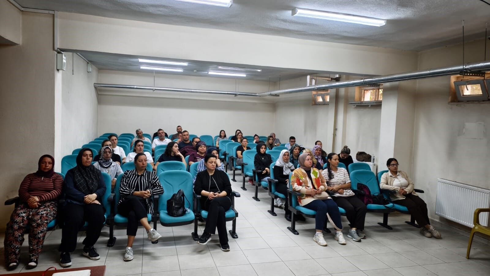 Sarıgöl'de Okul Personeline Iş Güvenliği Eğitimi (3)