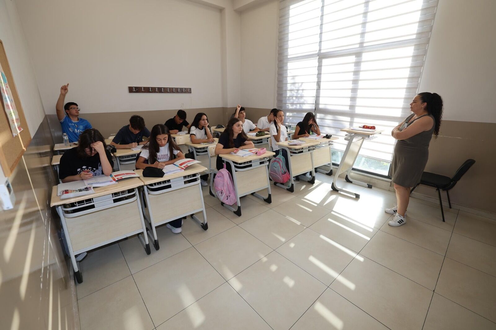Şehzadeler Belediyesi'nden liseli öğrencilere destek!-1