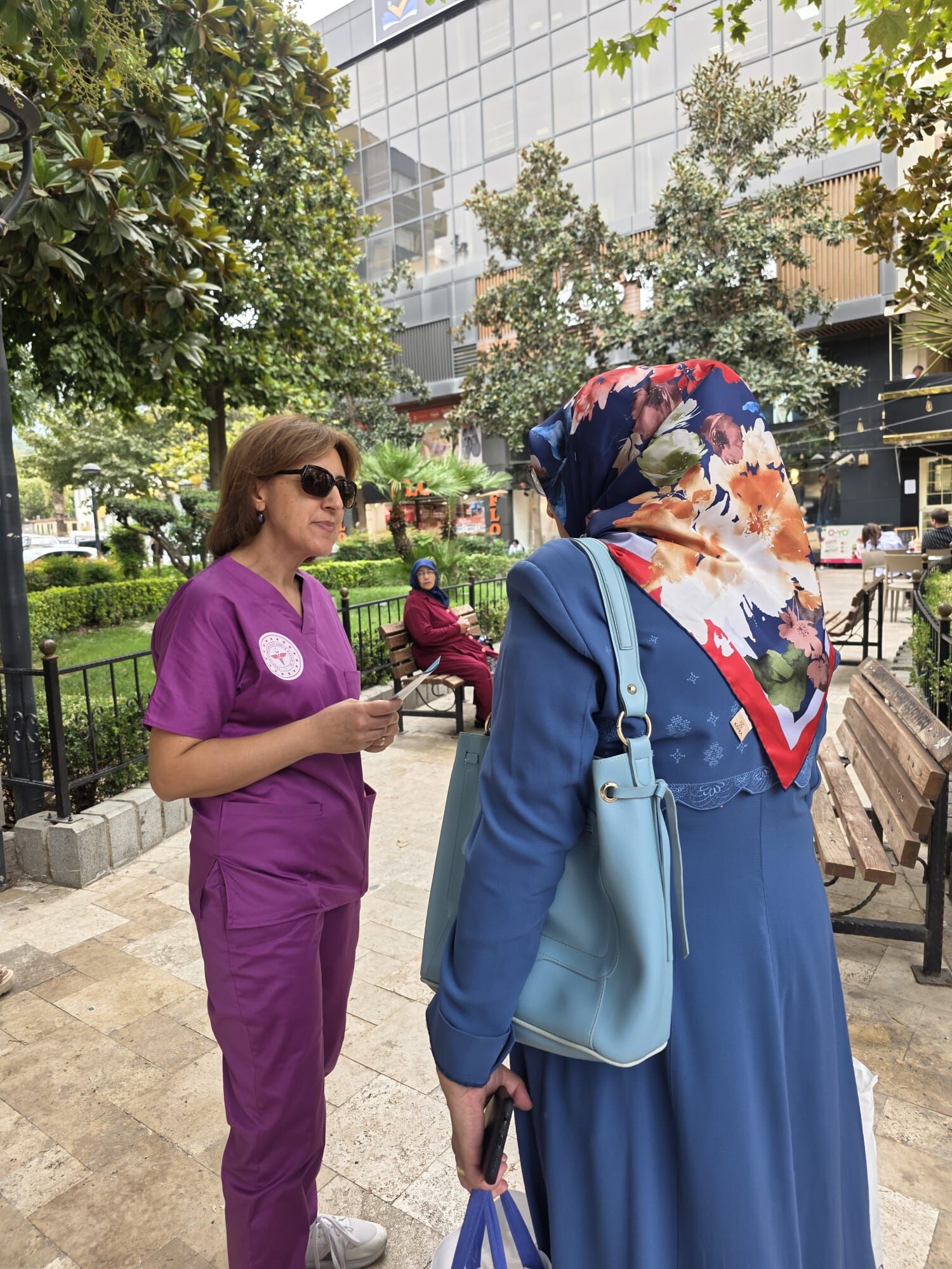 Manisa’da kanser farkındalığı için stant açıldı3