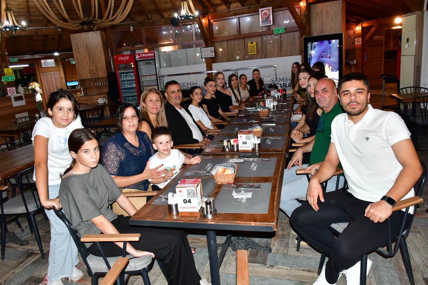 Yunusemre'nin Sultanları Yeni Sezona Hazır! (1)