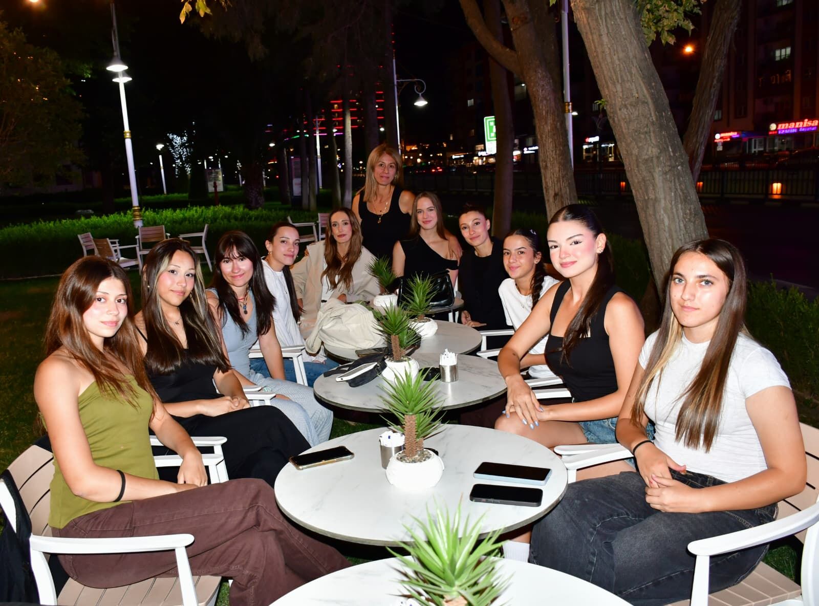 Yunusemre'nin Sultanları Yeni Sezona Hazır! (3)