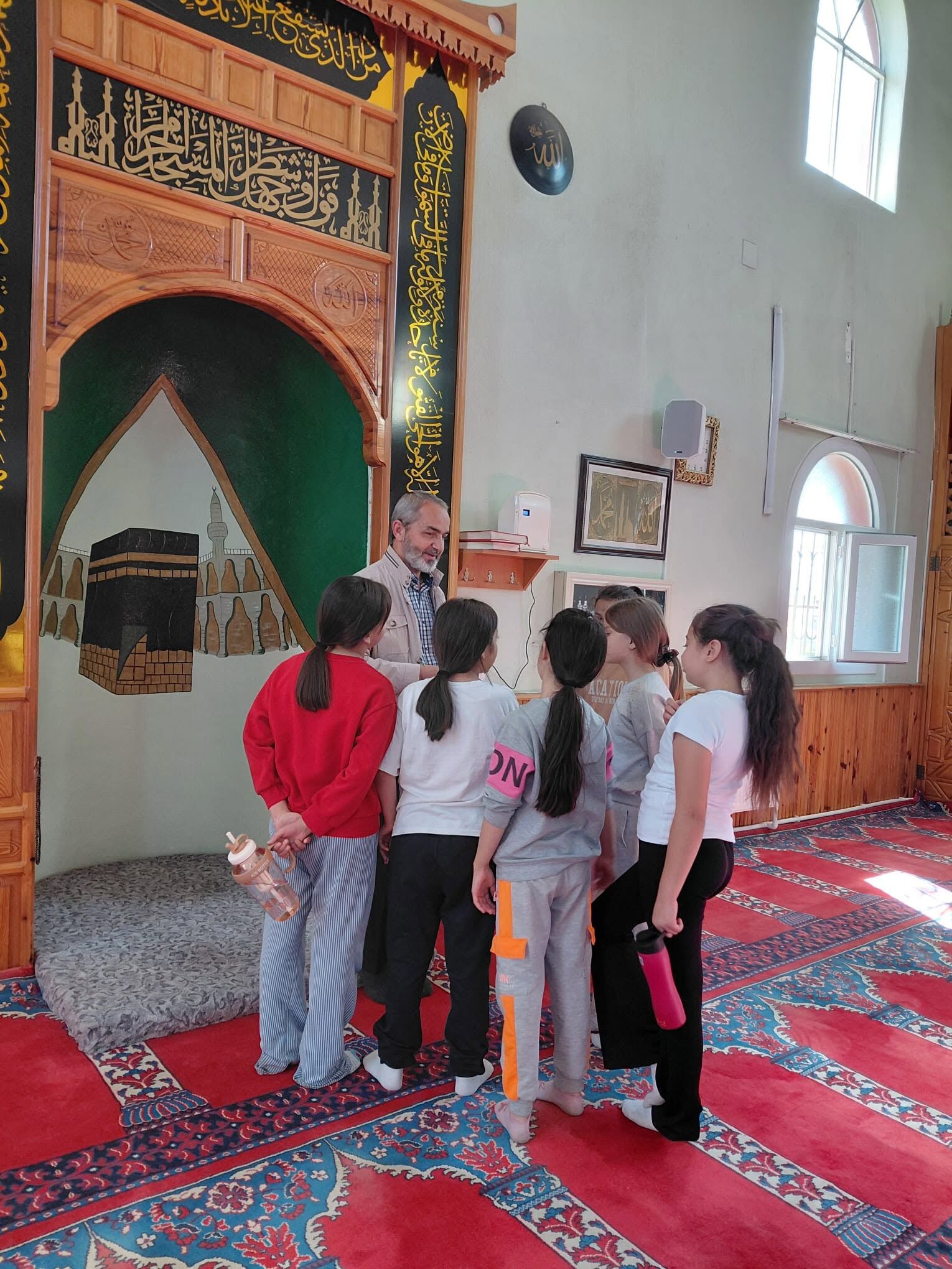 Kula’da öğrenciler camide buluştu