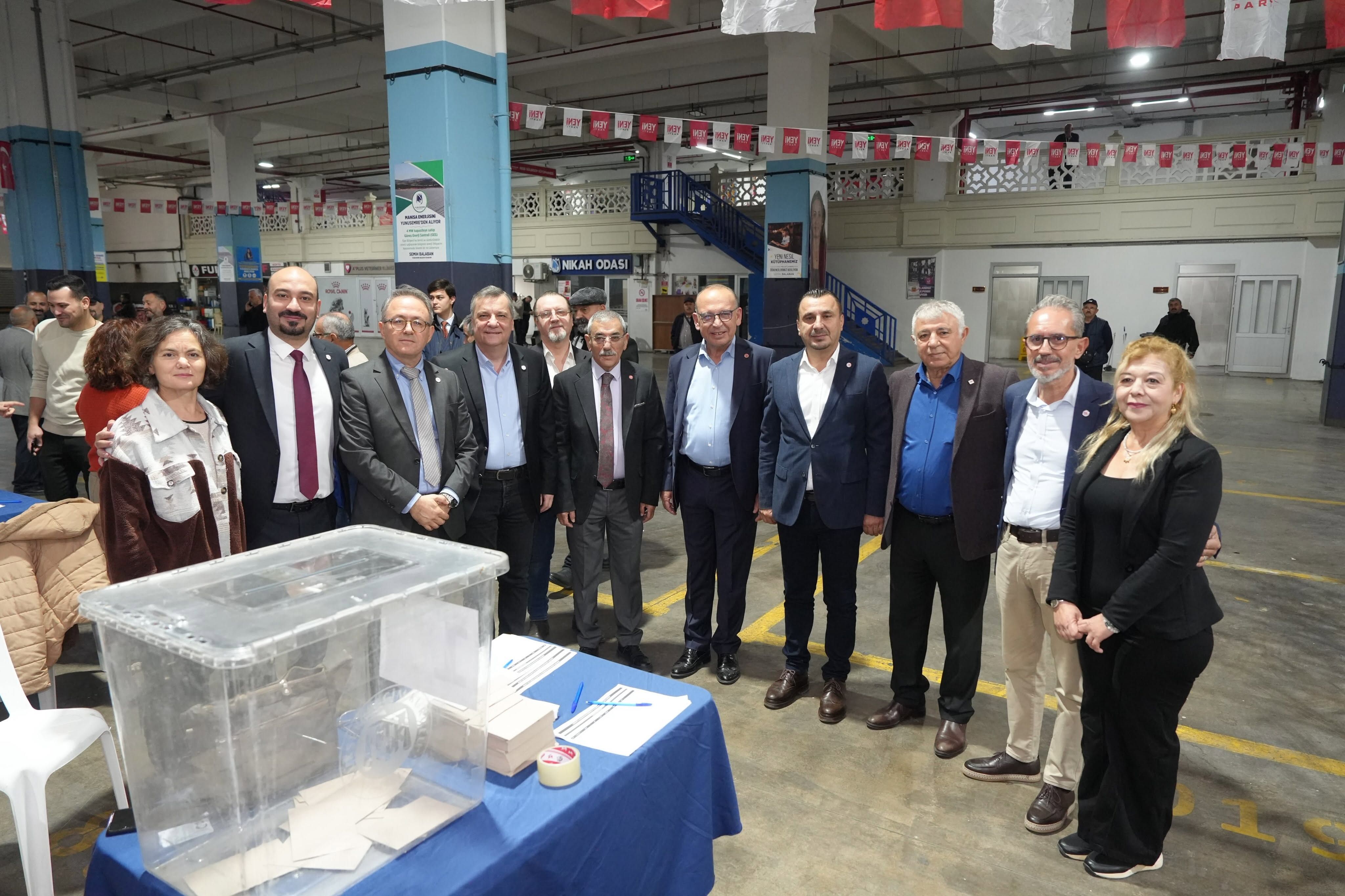 Manisa’da İl Başkanlığı Ön Seçimi: İlksen Özalper Tek Aday Oldu-.1