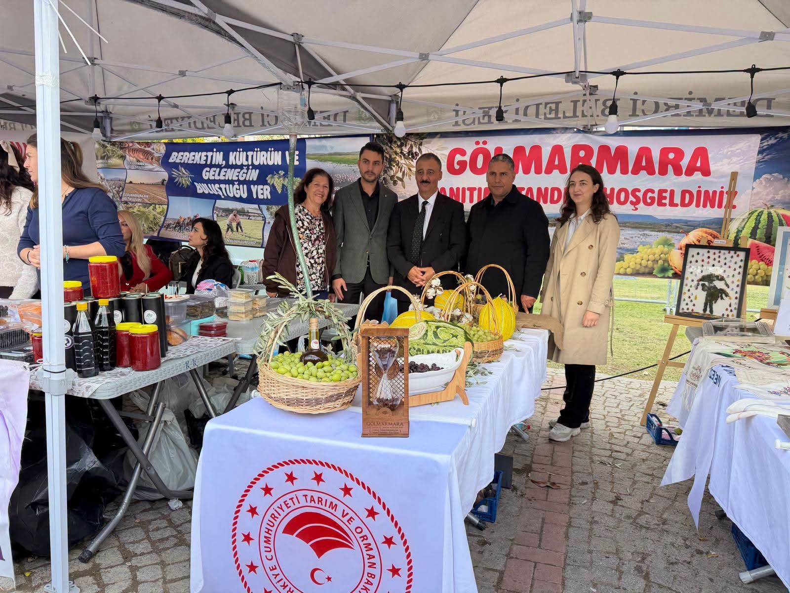 Manisa’nın yöresel ürünleri İzmir’de ilgi görüyor!