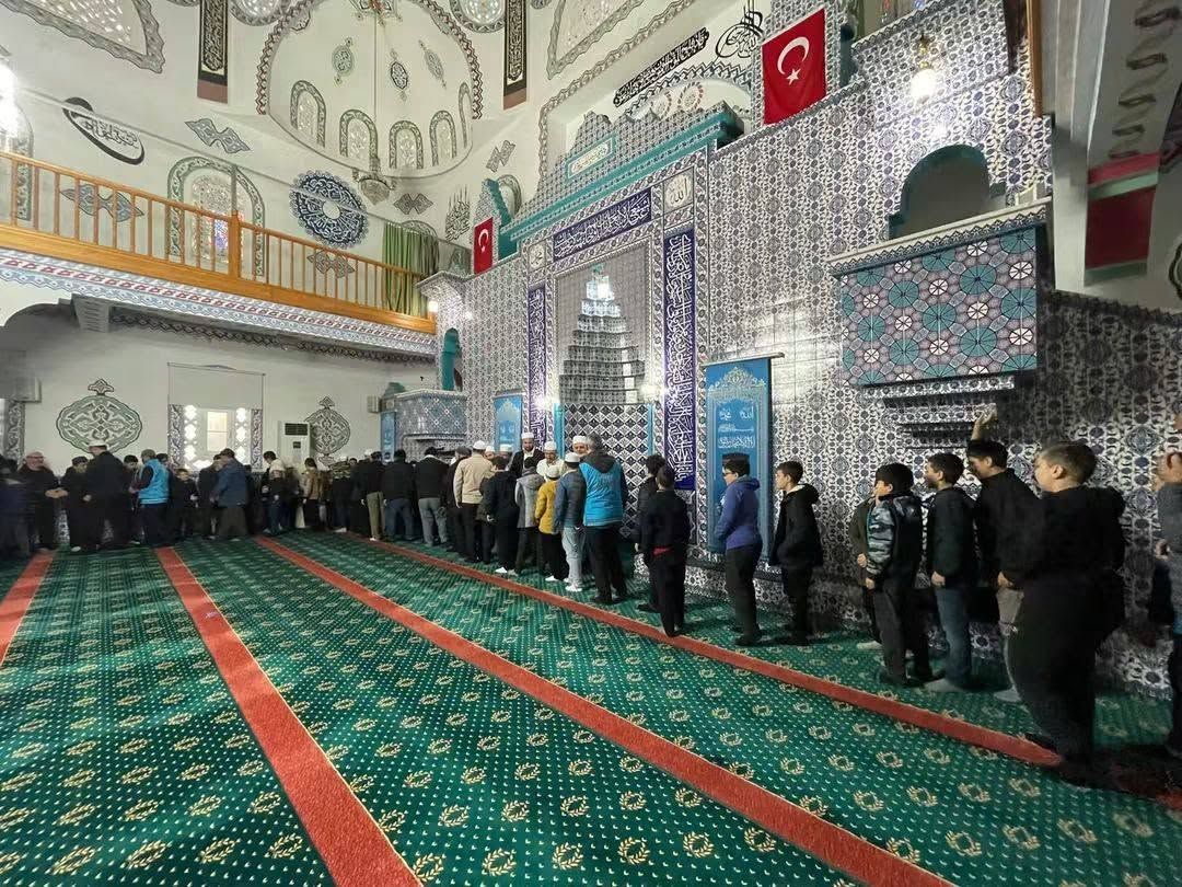 Soma’da Hatimli Sabah Namazı Programı Düzenlendi-3