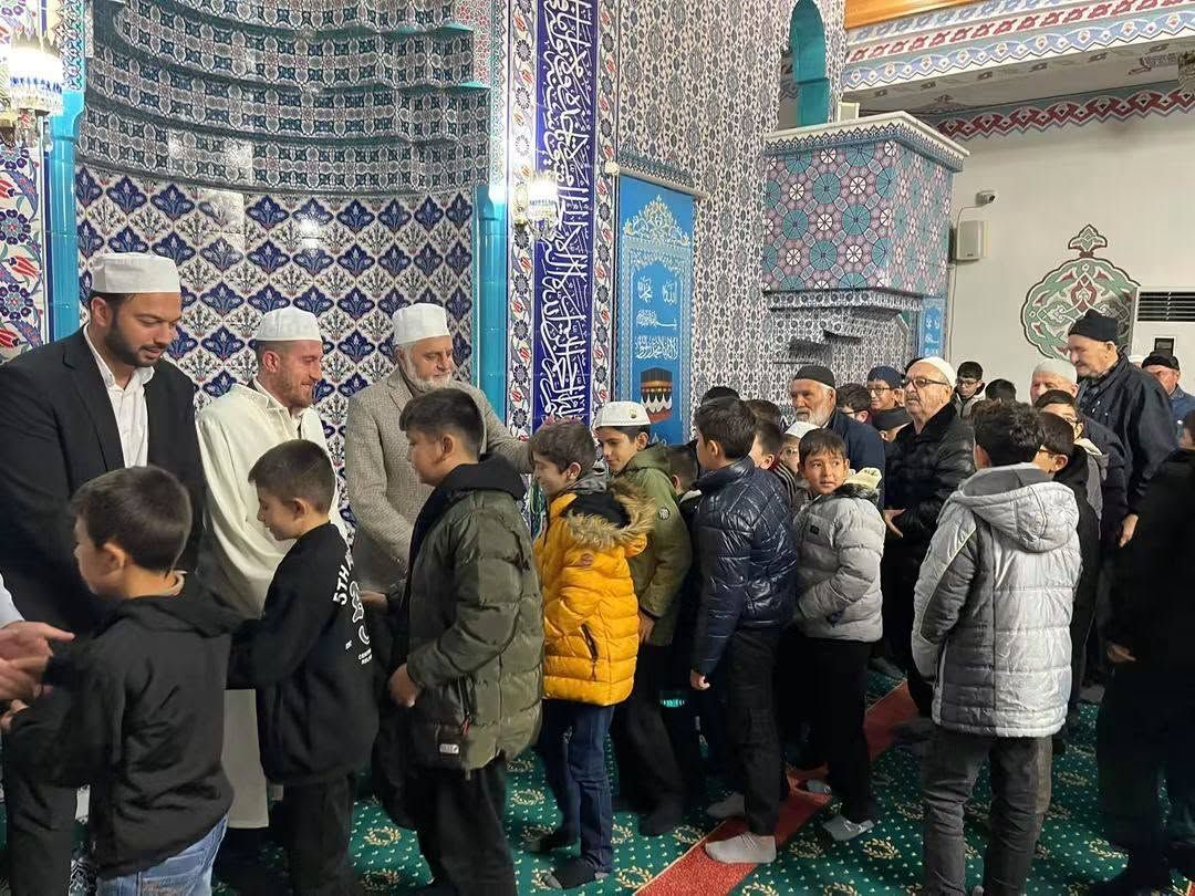 Soma’da Hatimli Sabah Namazı Programı Düzenlendi.2