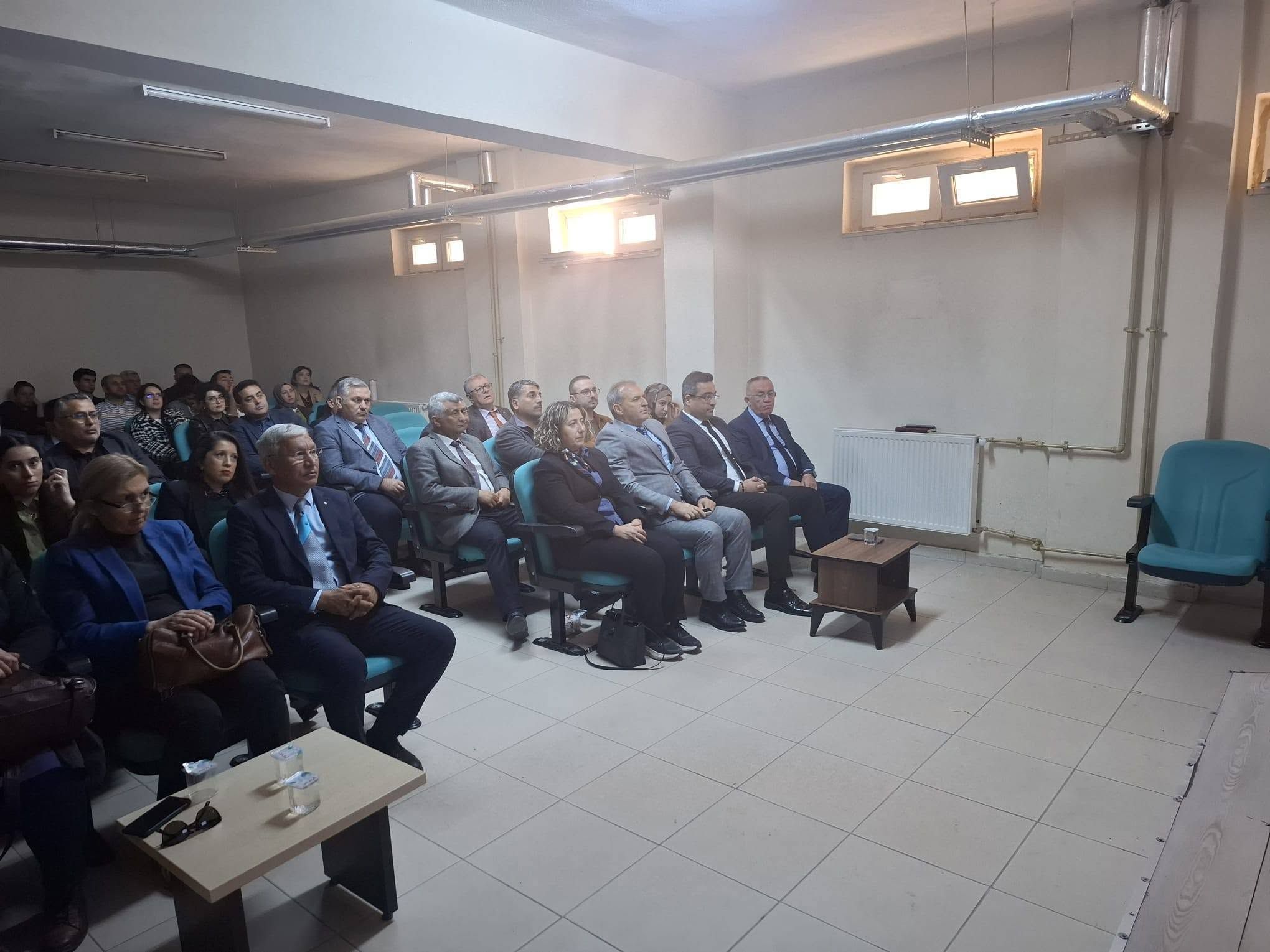 RADİKALLEŞME VE AŞIRICILIK