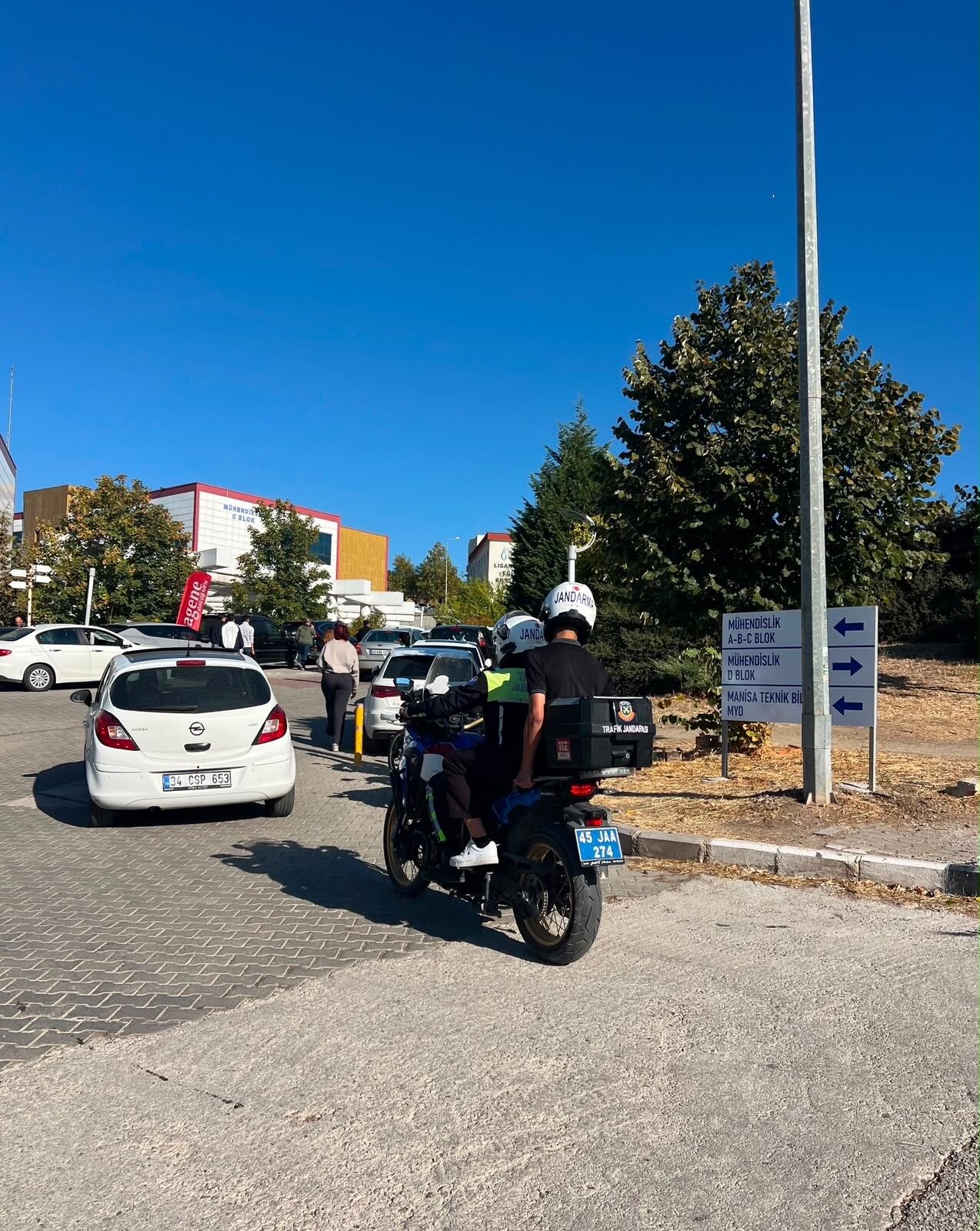 Manisa'da KPSS'ye Dakikalar Kala Jandarma Seferberliği-.1
