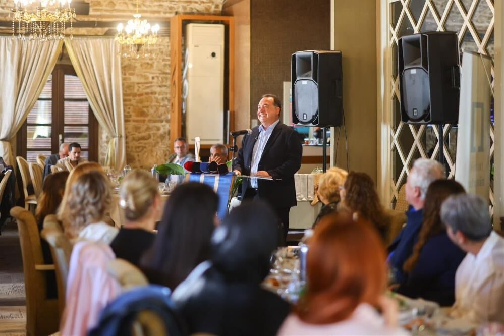 Başkan Dutlulu açıkladı: Manisa’ya yeni spor alanı ve sosyal konut geliyor
