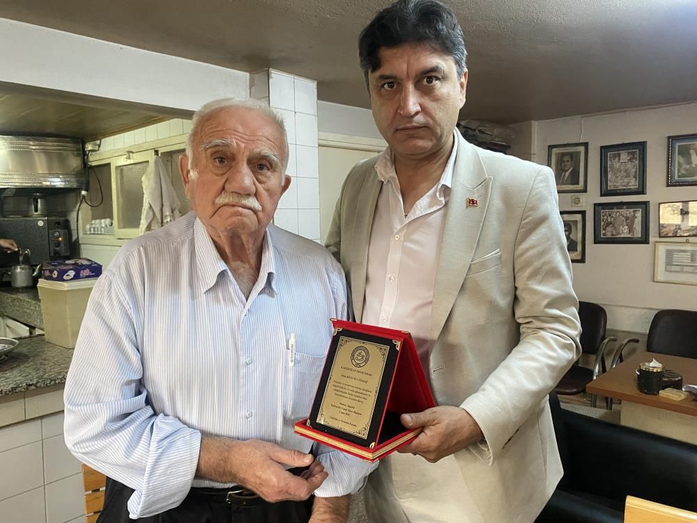 Alaşehir’de 5 kahveciye Ahilik kültürü plaketi