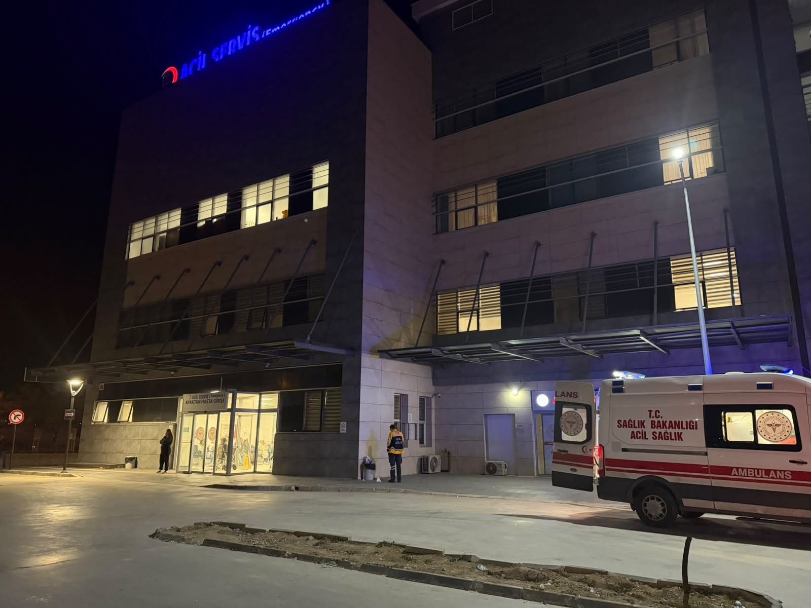 İzmir'de feci kaza: Karı-koca hayatını kaybetti-.1