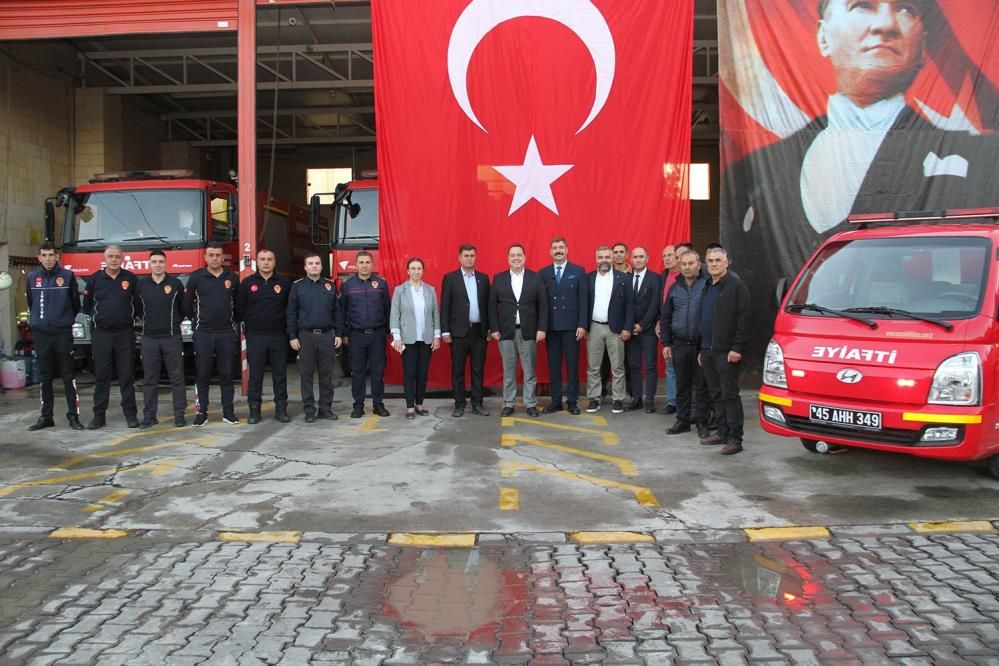 Besim Dutlulu Kula’da! Yangın mağduru aileye destek sözü