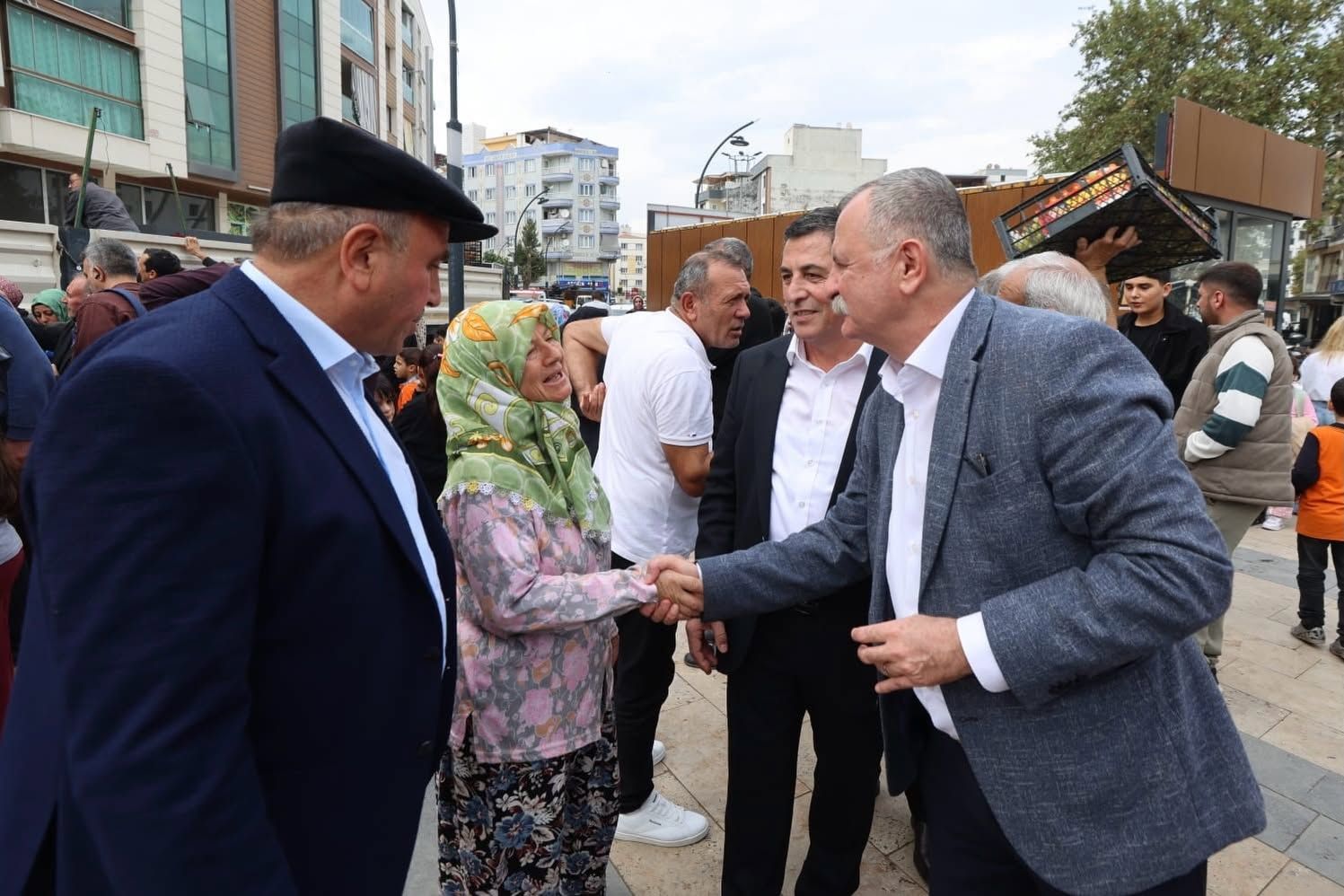 Başkan Balaban Sorunları Sahada Tespit Ediyor (3)