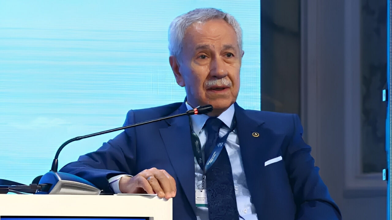 Bülent Arınç’tan Fon Krizi Çıkışı 'Kayıp 800 Milyar Lira' .1