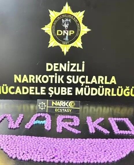 Denizli'de Uyuşturucu Sevk Eden 3 Şüpheli Tutuklandı (3)