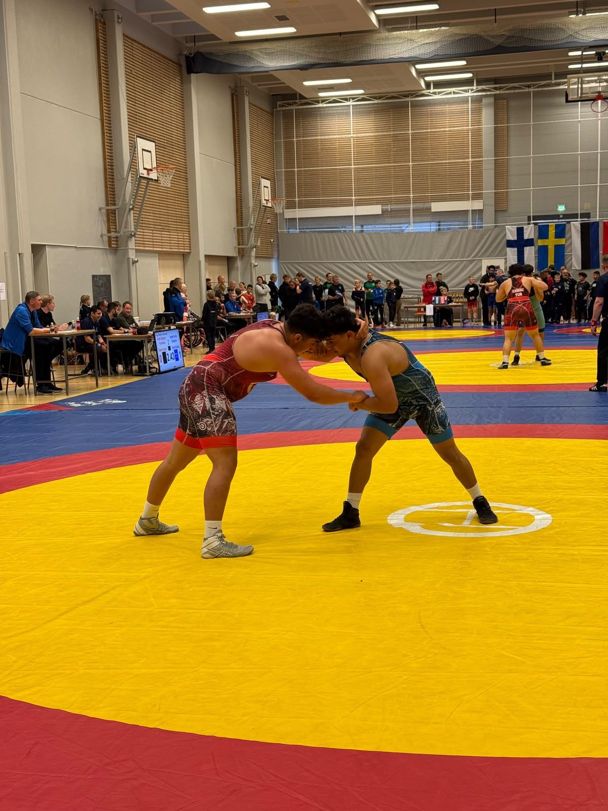 Finlandiya'nın Başkenti Helsinki'de Düzenlenen Uluslararası Nuorten Suomi Cup'ta Mindere Çıkan Manisa Büyükşehir Belediyesporlu Güreşçiler; 2 Altın Ve 6 Bronz Olmak Üzere Toplam 8 Madalya Kazanarak Şehre Büyük Bir Gurur Y (1)