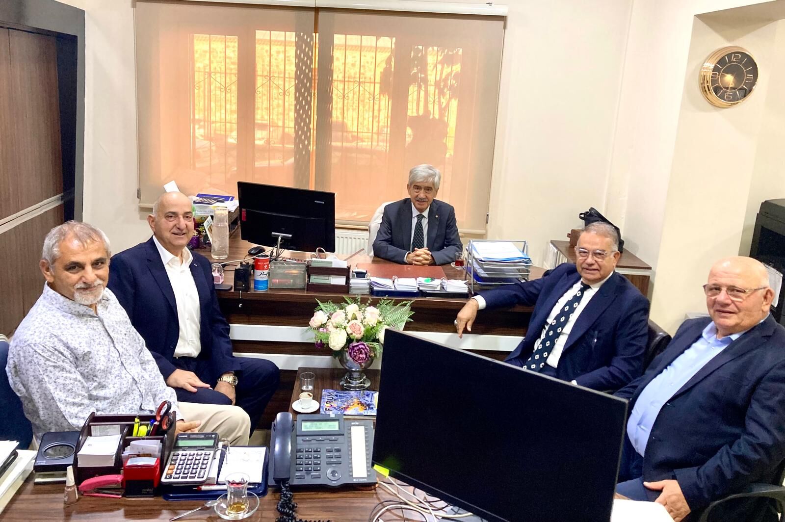 Manisa Ticaret Borsası’nda Seçim Heyecanı Özkasap Ve Seyyar Yarışıyor (2)