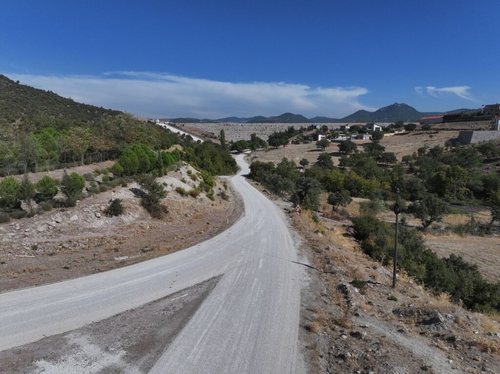 Manisa’da 6 Mahallenin Sorunu Çözüme Kavuştu (3)