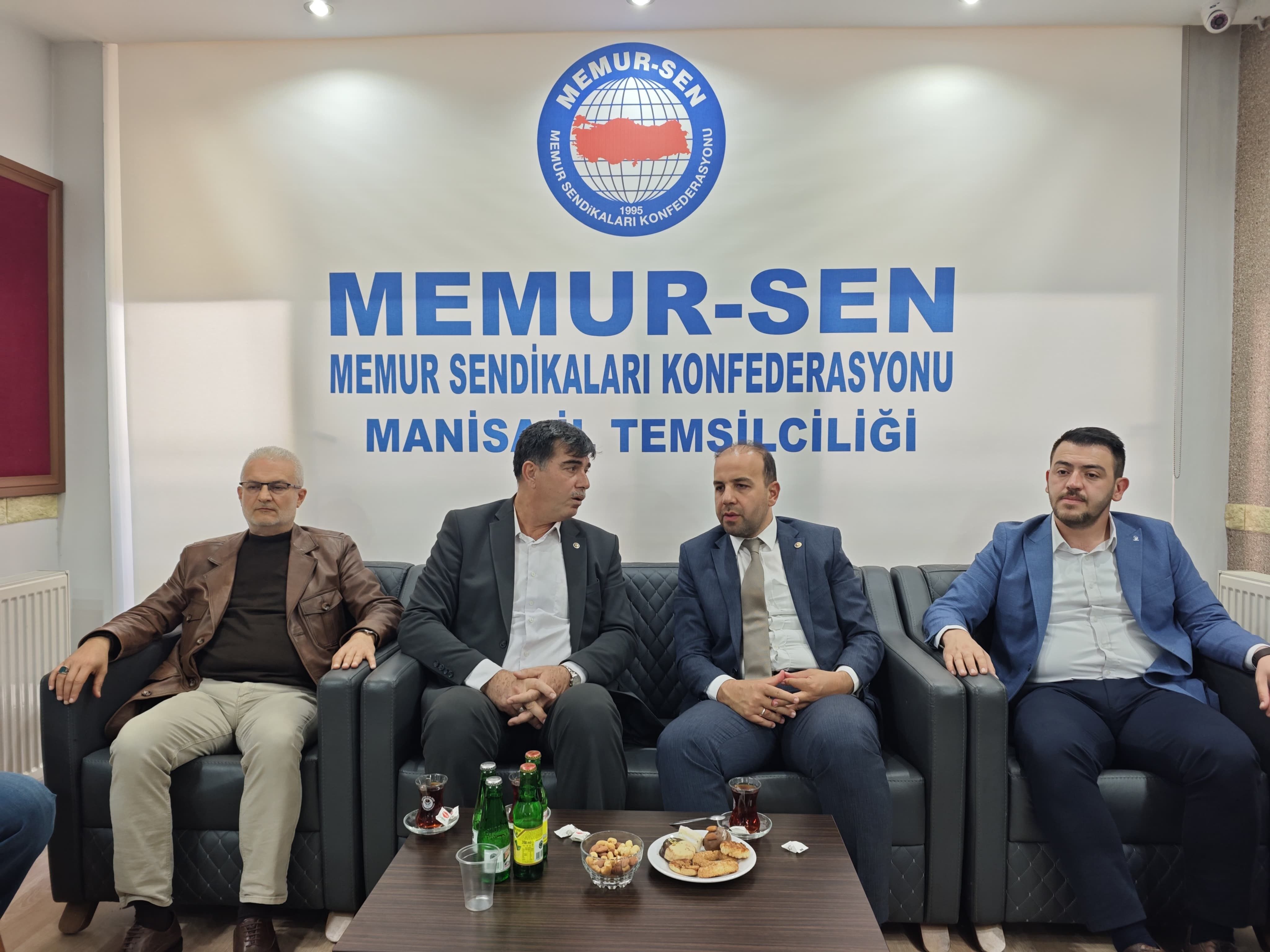 Manisa'da Memur Sen'e Kritik Ziyaret (1)