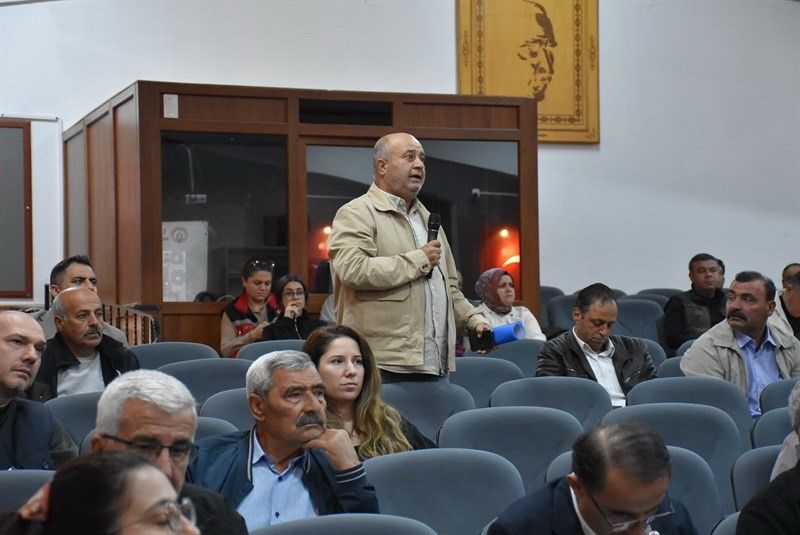 Manisa'da Mevsimlik Tarım Işçilerinin Sorunları Ele Alındı (1)
