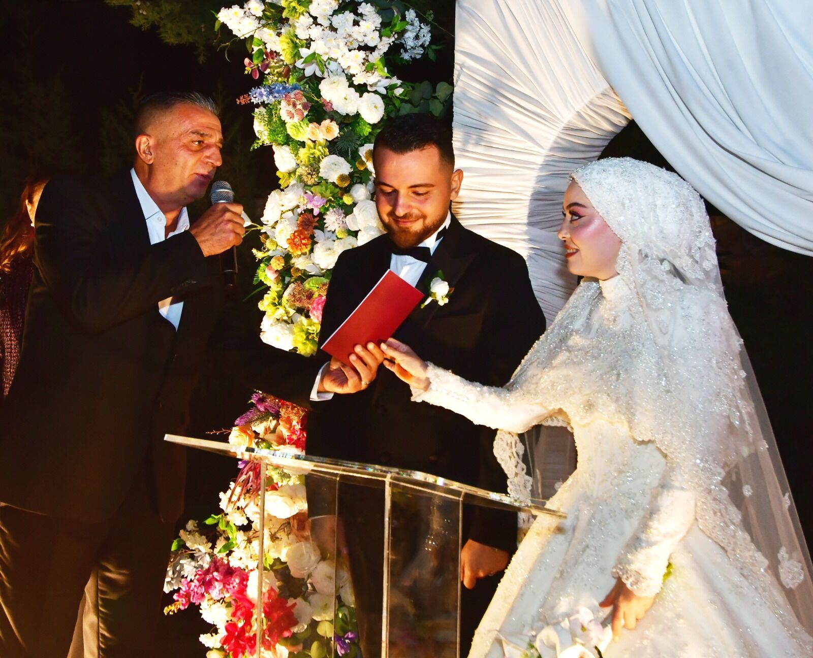 Manisa’da Mimar Çiftin Nikahını Iki Başkan Kıydı (4)