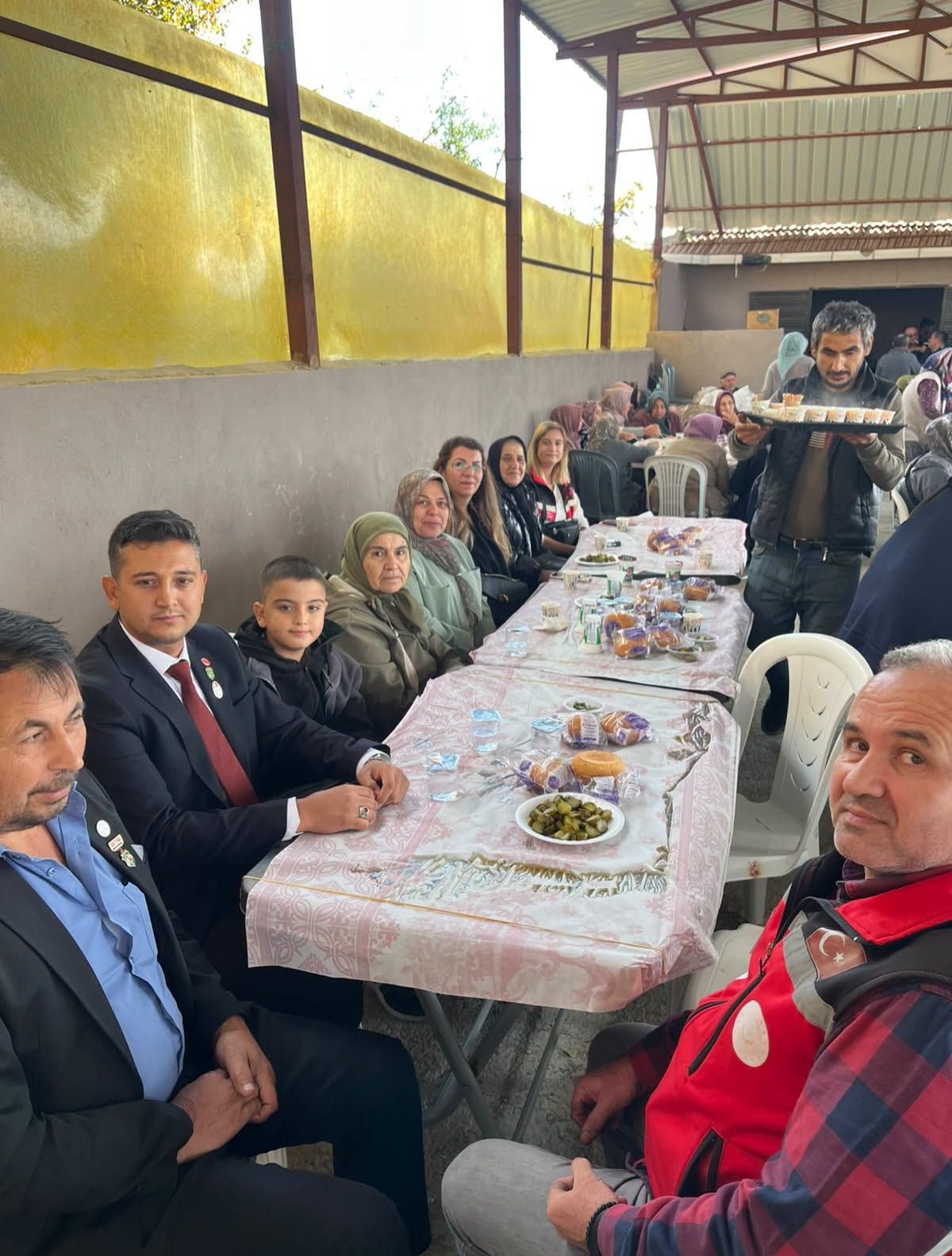 Manisa'da Şehit Hakkı Eryılmaz Sene I Devriyesinde Anıldı (2)