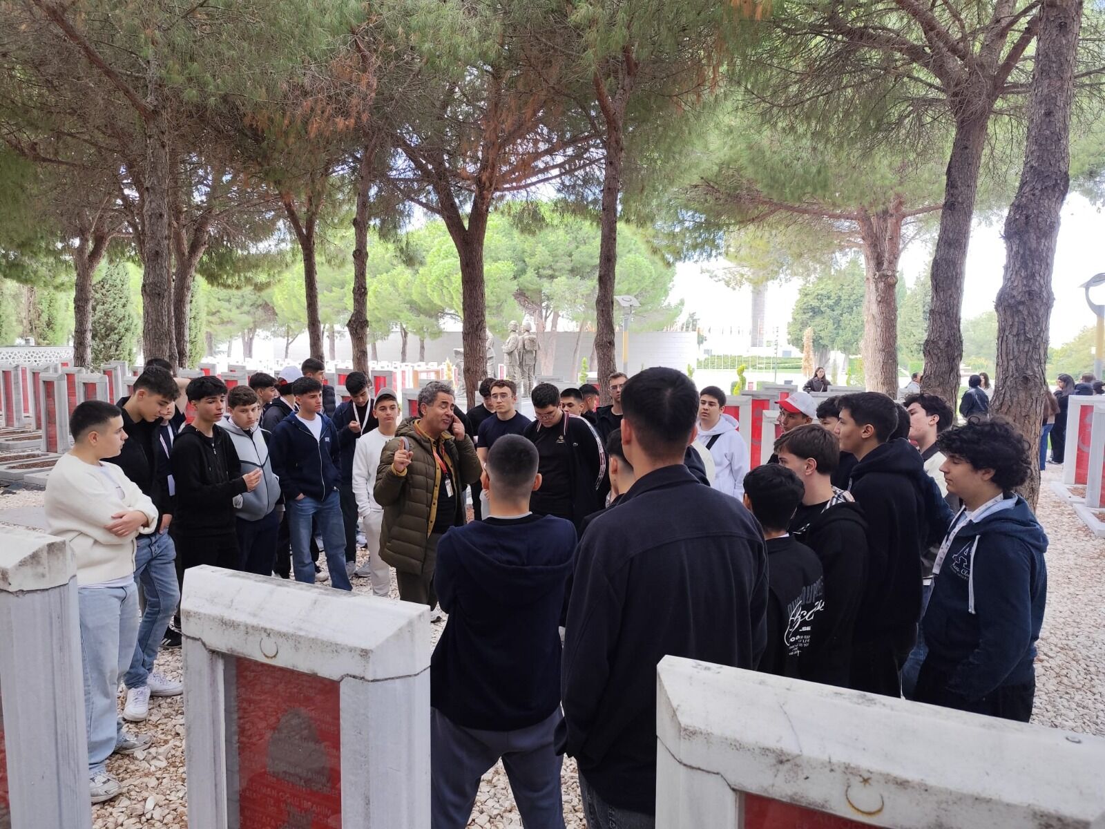 Manisalı Öğrenciler Çanakkale Tarihini Yerinde Öğrendi (3)
