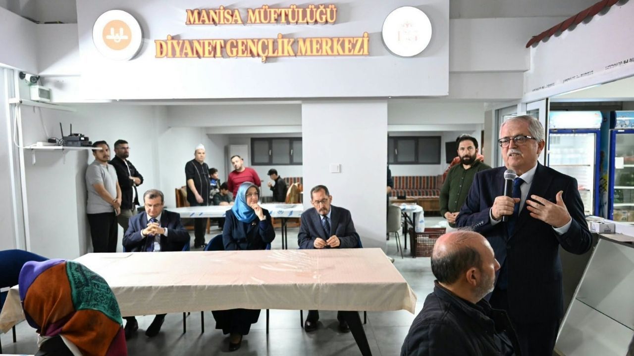 Manisa’nın Dini Ve İlmi Mirası Sempozyumda Ele Alındı .1