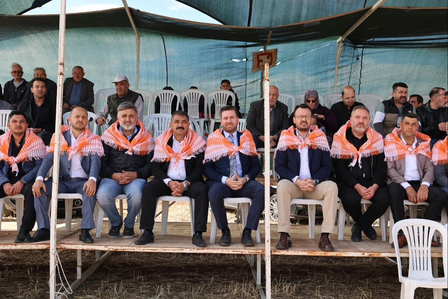 Rahvan At Yarışları'nda Kıyasıya Rekabet 10 Bin Katılım (1)